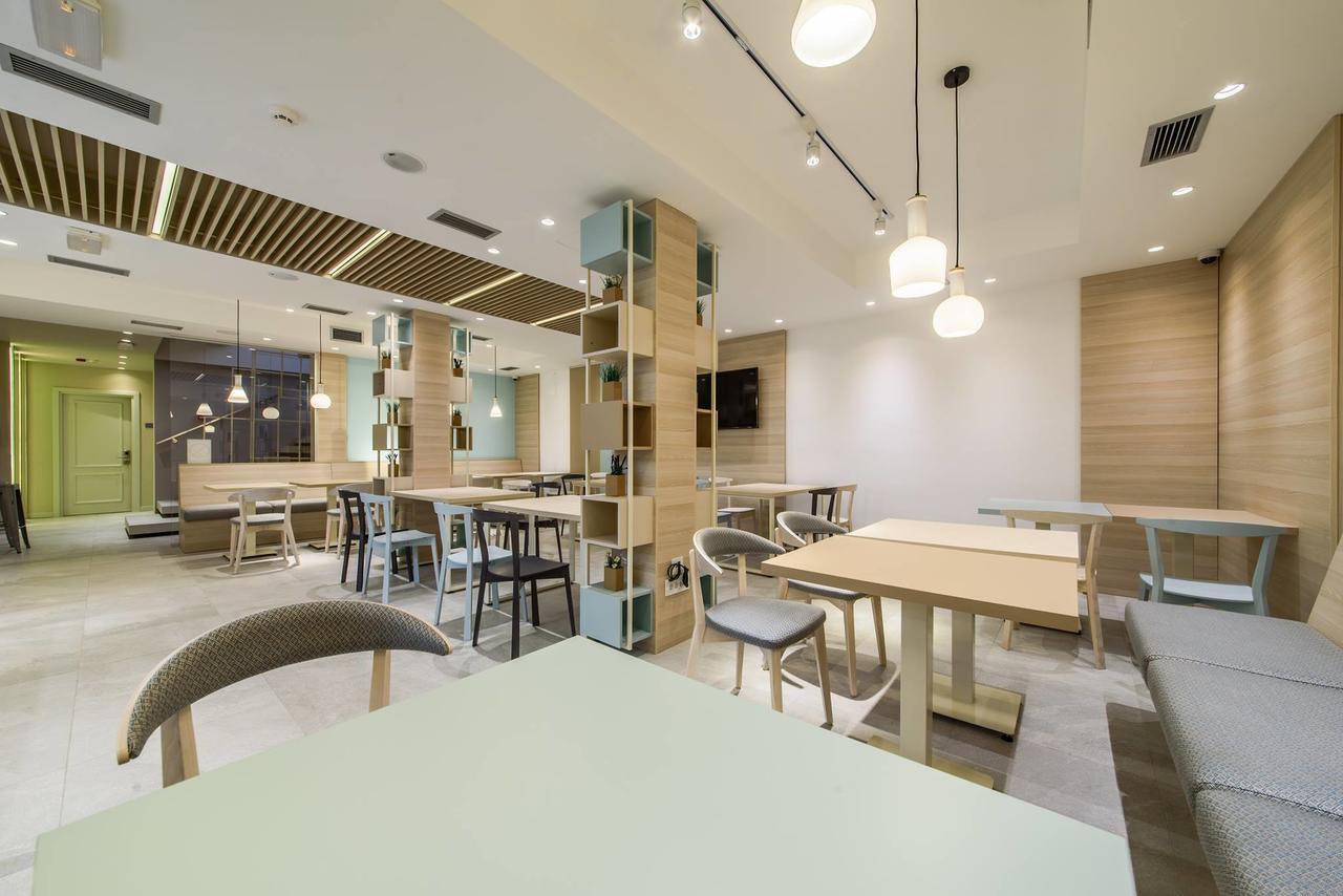 Garni Hotel D10 Beograd Eksteriør bilde